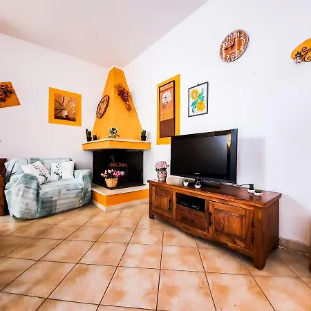 Appartamento Il Girasole - Affitti Brevi Italia *